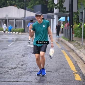 Runner Photo 7931467
