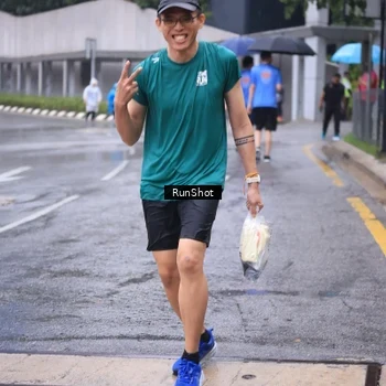 Runner Photo 7931473