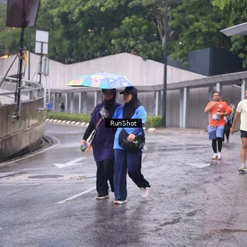 Runner Photo 7931478