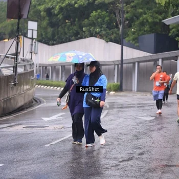 Runner Photo 7931480