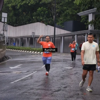 Runner Photo 7931493