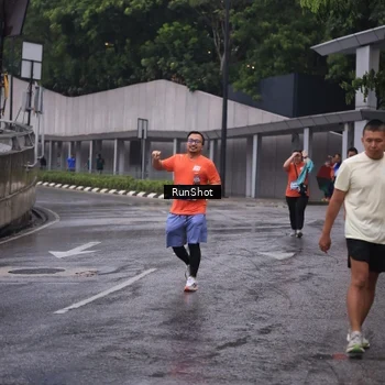 Runner Photo 7931494