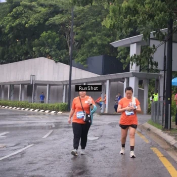 Runner Photo 7931515