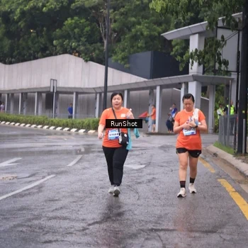 Runner Photo 7931521