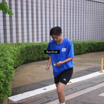 Runner Photo 7931532