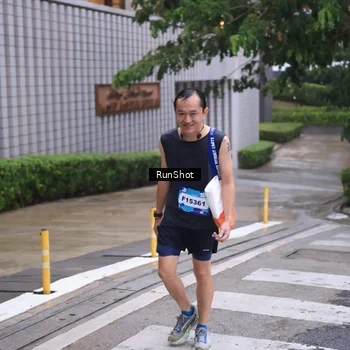 Runner Photo 7931536