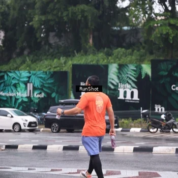 Runner Photo 7931547