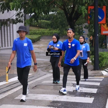 Runner Photo 7931557