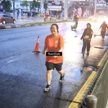 Runner Photo 7931565
