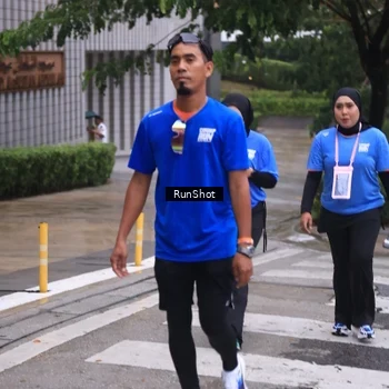 Runner Photo 7931571