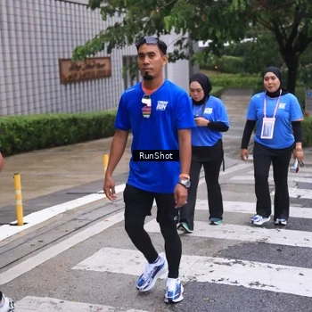Runner Photo 7931577