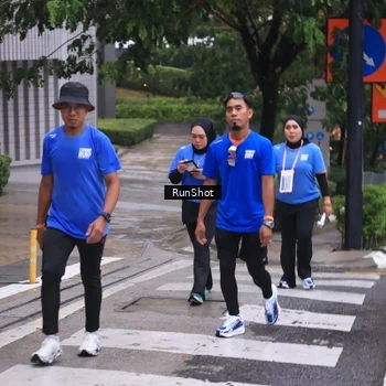 Runner Photo 7931593