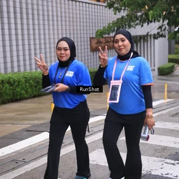 Runner Photo 7931599