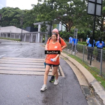 Runner Photo 7931636