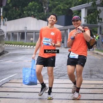 Runner Photo 7931655