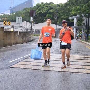 Runner Photo 7931661