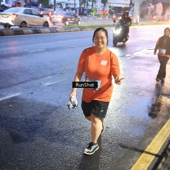 Runner Photo 7931663