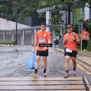 Runner Photo 7931674