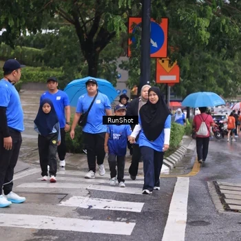 Runner Photo 7931683