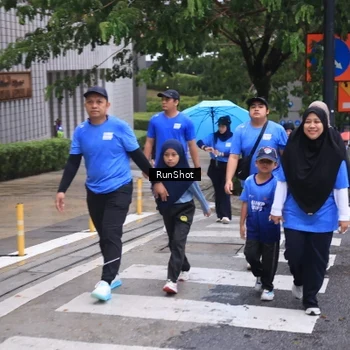 Runner Photo 7931689