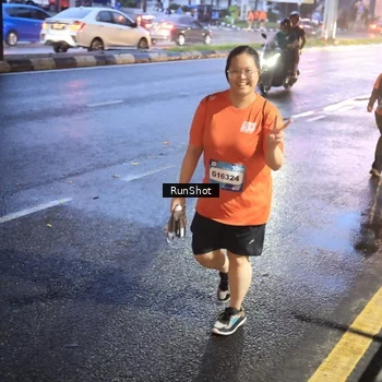 Runner Photo 7931694
