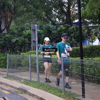 Runner Photo 7931706