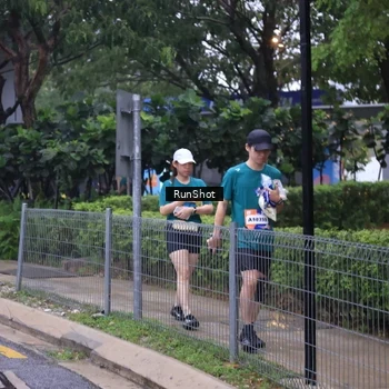 Runner Photo 7931707