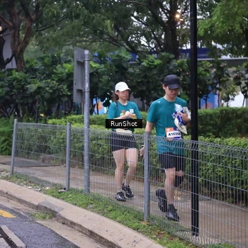 Runner Photo 7931712
