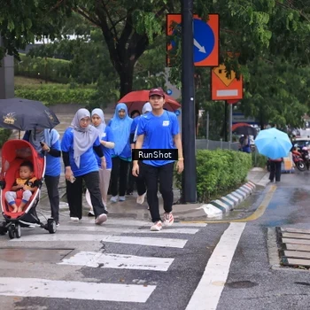 Runner Photo 7931721
