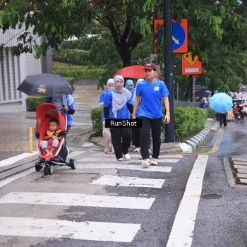 Runner Photo 7931725