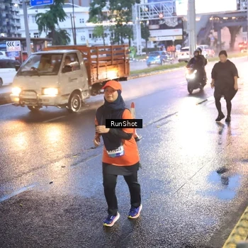 Runner Photo 7931729