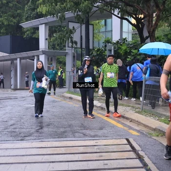 Runner Photo 7931759