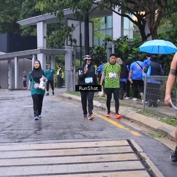 Runner Photo 7931760