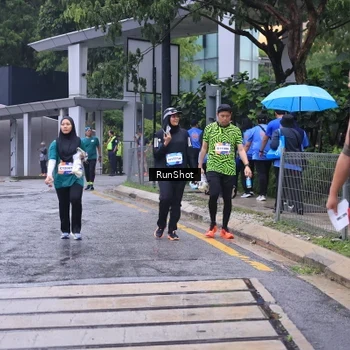 Runner Photo 7931767