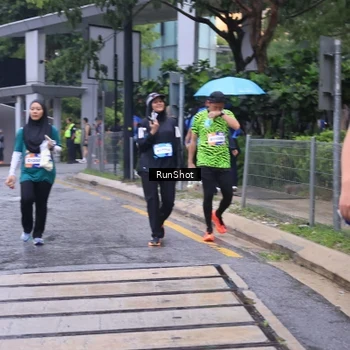 Runner Photo 7931775