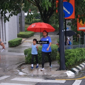 Runner Photo 7931781