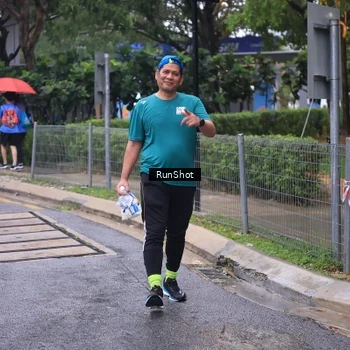 Runner Photo 7931798