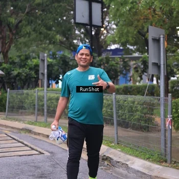 Runner Photo 7931801