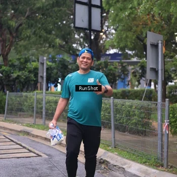 Runner Photo 7931806
