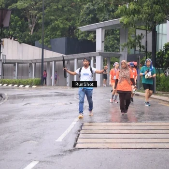 Runner Photo 7931831