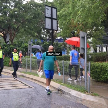 Runner Photo 7931832