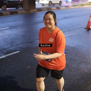 Runner Photo 7931849