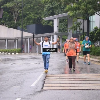Runner Photo 7931850
