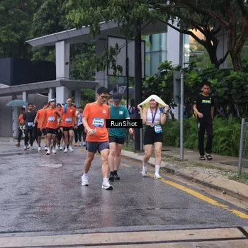 Runner Photo 7931857
