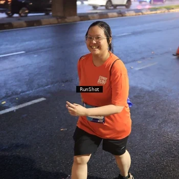 Runner Photo 7931863