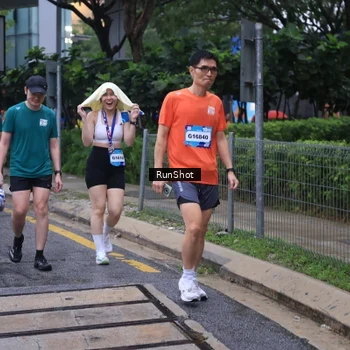 Runner Photo 7931864