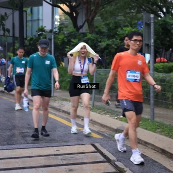 Runner Photo 7931867