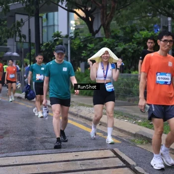 Runner Photo 7931868