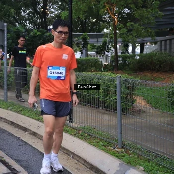 Runner Photo 7931881