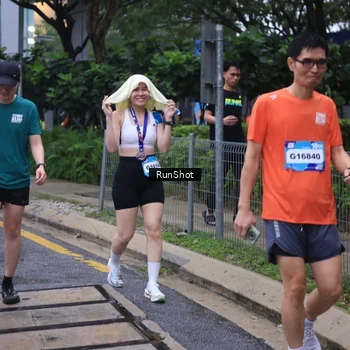 Runner Photo 7931883